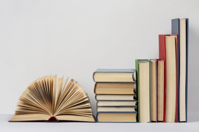 Українці, яким виповнилось 18 років, отримають гроші на книжки