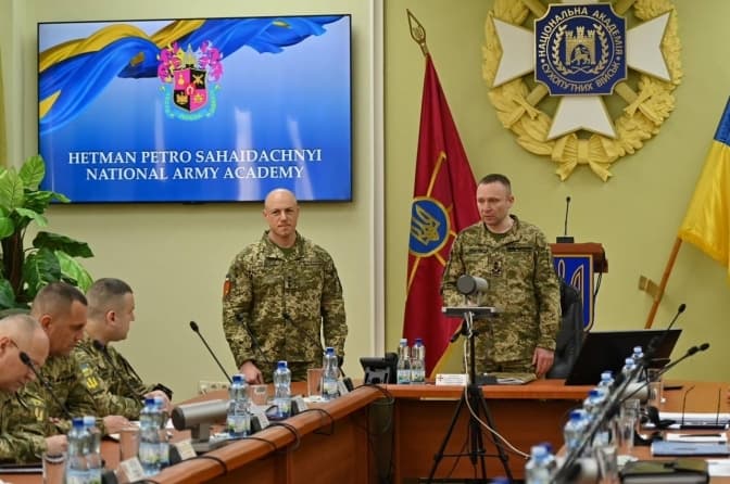 У Національній академії Сухопутних військ у Львові представили нового начальника