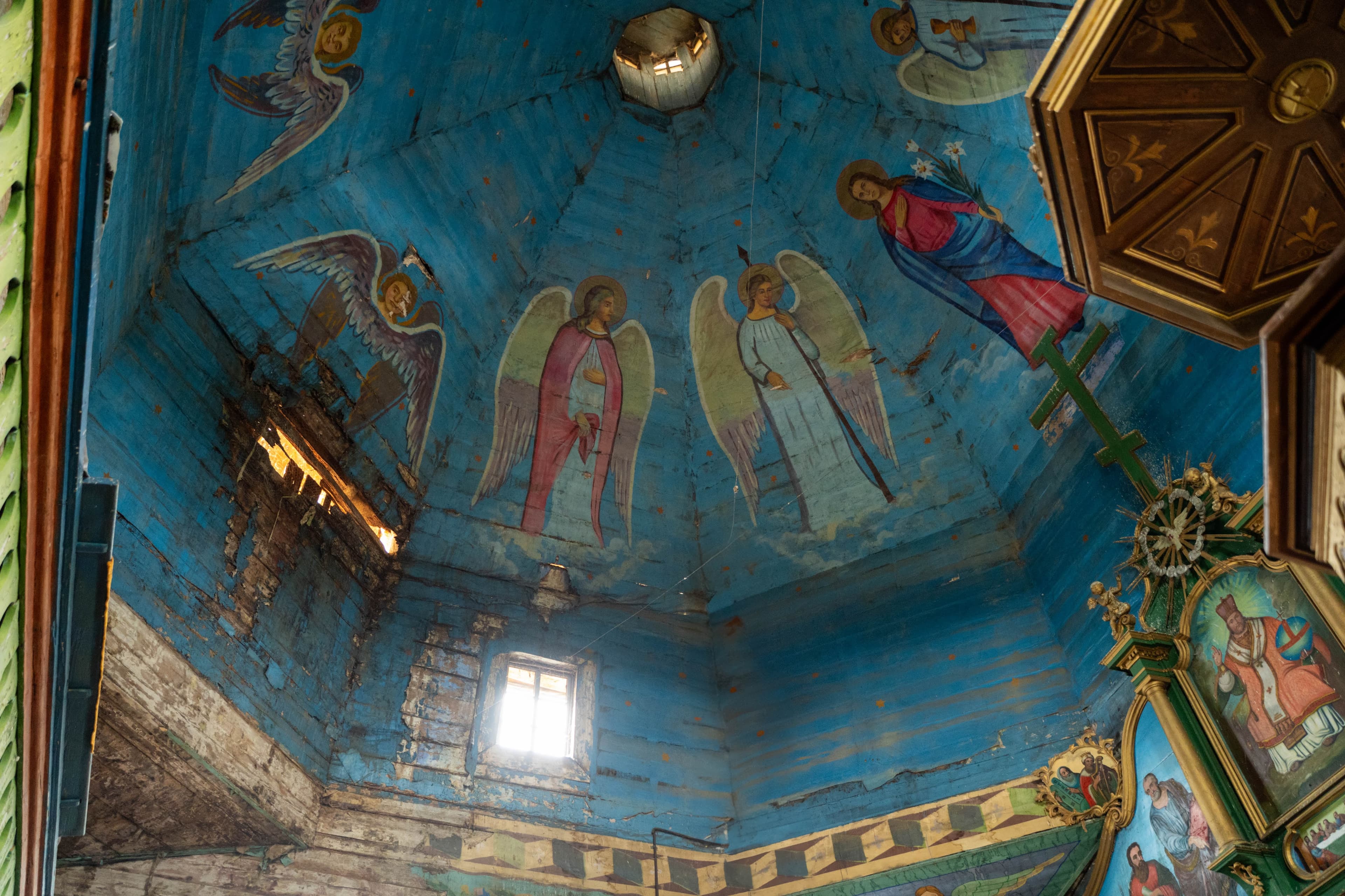 фото: Зоряна Геник, Олег Білик, Вікторія Мазур