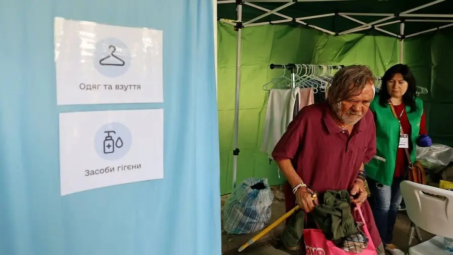 Допомога тим, хто опинився на вулиці: у Львові сьогодні працює мобільний центр