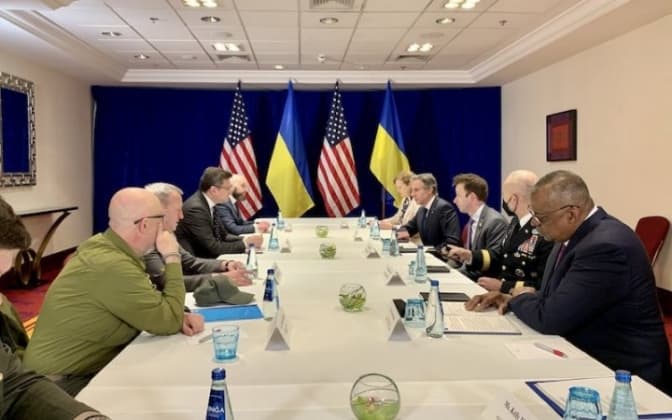 Кулеба і Резніков провели перемовини з Байденом у Варшаві. Про що йшлося