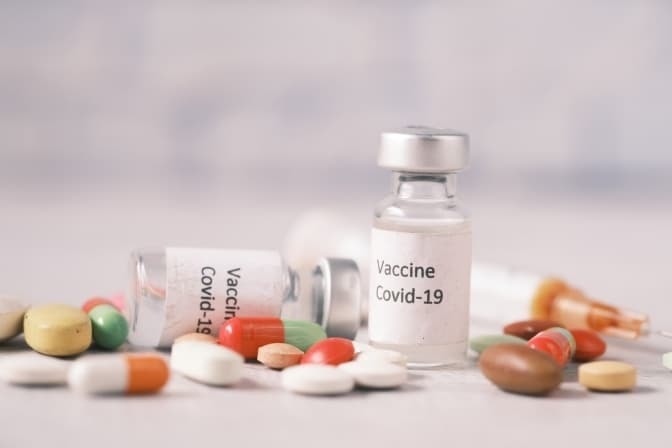 Де можна вакцинуватися у Львові сьогодні. Локації, графік та вакцини