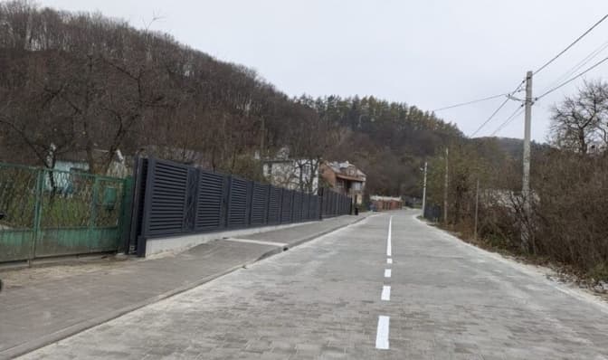 У Львові відремонтували дорогу на вулиці Старознесенській