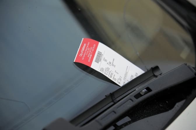 Інспектори з паркування вийдуть на вулиці Львова у листопаді