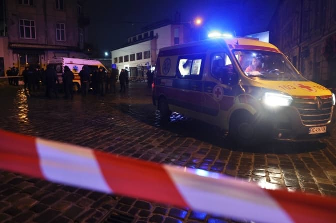У лікарнях Львова залишаються 12 постраждалих після теракту в центрі міста