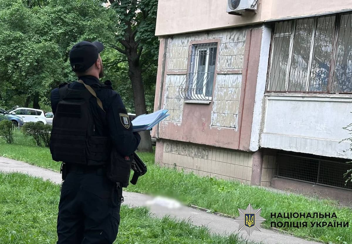 Убивство домашнього улюбленця на Святошині: киянину загрожує вісім років в'язниці за жорстоку розправу над собакою