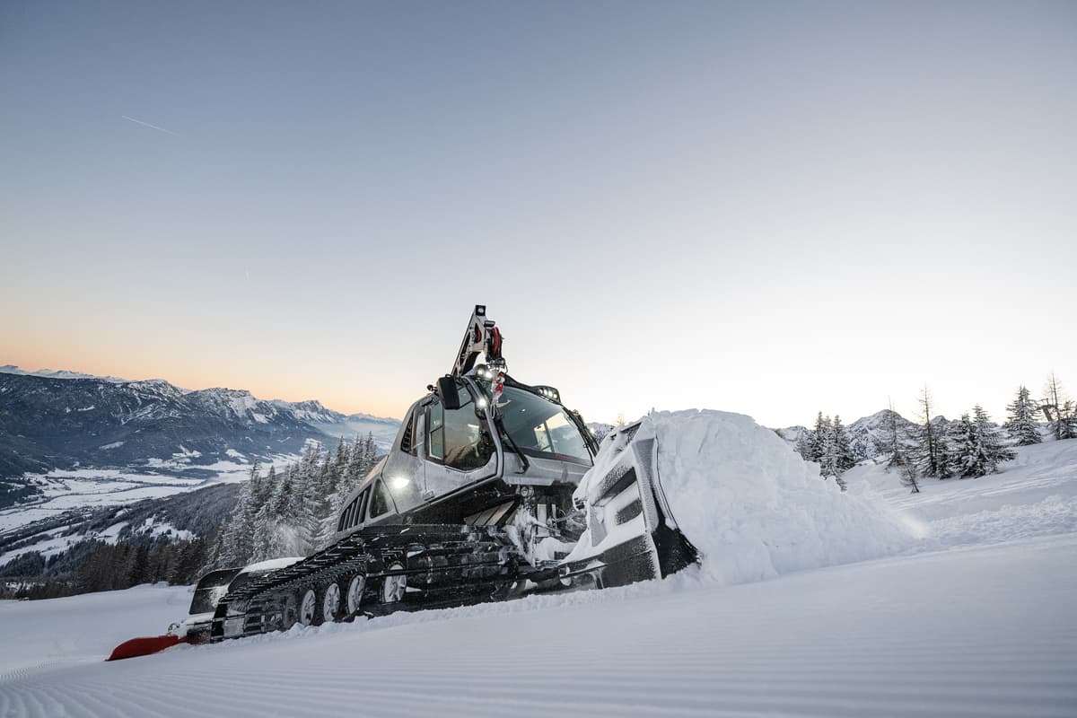 $1.5 billion resort in the Carpathians chose the equipment used to prepare slopes in the Alps