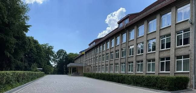 Львівська гімназія "Євшан" / фото гімназії