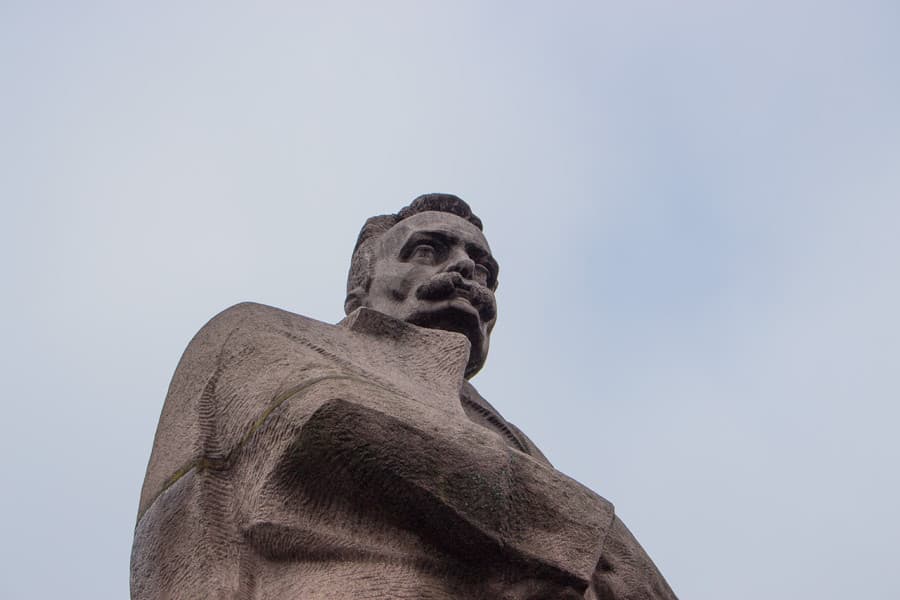 Пам'ятник Івану Франку у Львові / фото: photo-lviv.in.ua