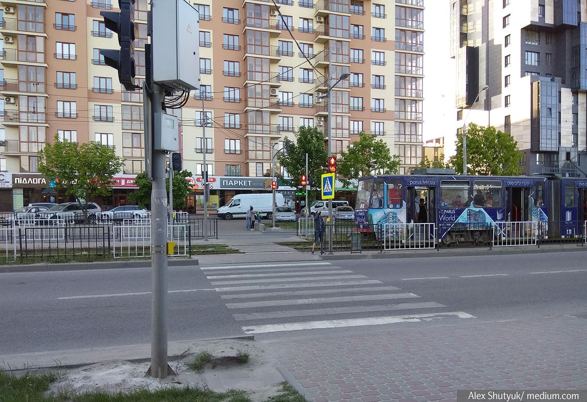 Щось пішло не так. Як новий світлофор провокує аварії