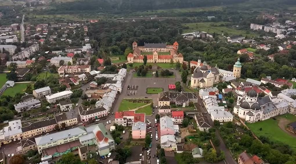 Фото з відкритих джерел