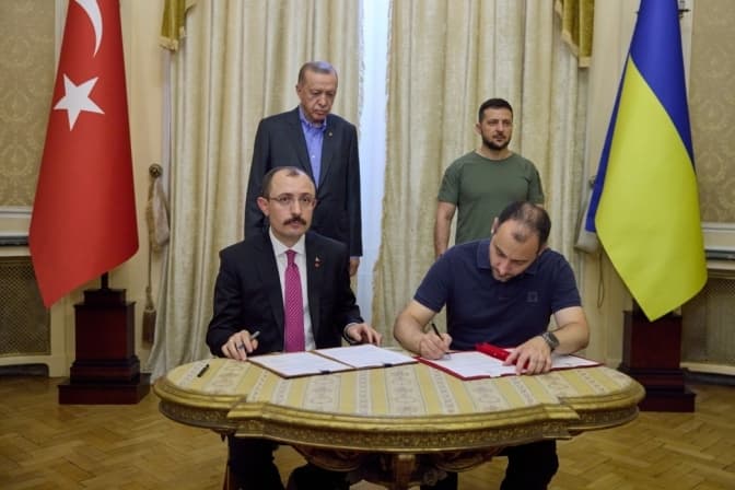 Туреччина долучиться до відбудови України після війни