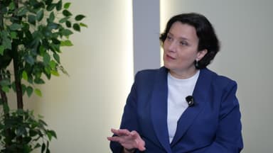 «Я виріс без нічого, тому дам дитині все»: психологиня про пастку батьків родом із 90-х