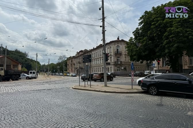 У Львові завершили другий етап ремонту важливого перехрестя. Що змінилось