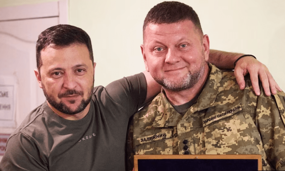 Володимир Зеленський та Валерій Залужний суттєво відірвалися від інших політиків у соцопитуванні
