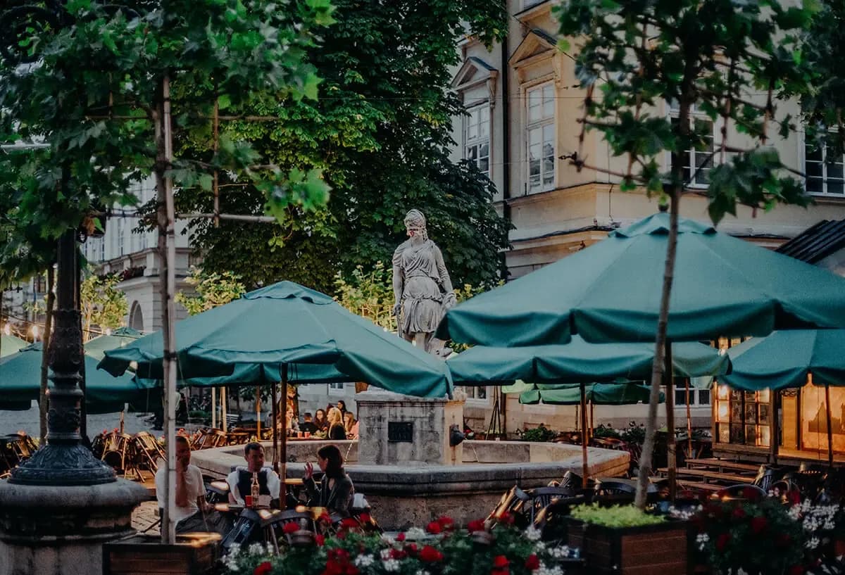 У Львові оновлять правила для літніх майданчиків біля ресторанів