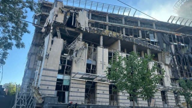 Właściciel centrum biznesowego LUWR na Łukjanowce przygotowuje częściową rozbiórkę budynku i będzie domagać się odszkodowania od FR.