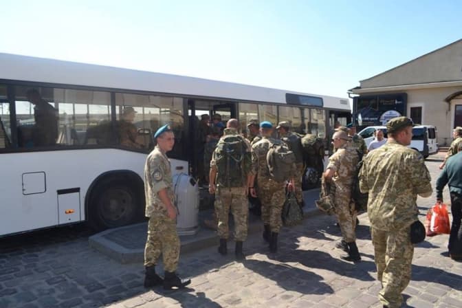 У Львові зустріли десантників, що повернулись з АТО. Фото