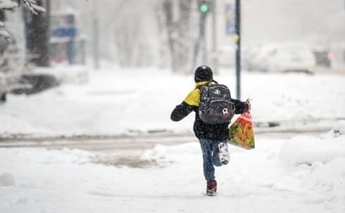 Чи збільшать шкільні канікули на Львівщині через відімкнення світла