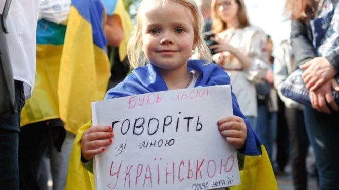 У Львові охочих запрошують на безоплатні розмовні клуби української мови. Як долучитися