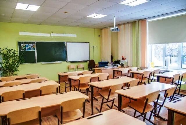 До початку нового навчального року на Львівщині планують закрити майже 20 шкіл