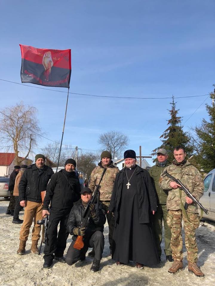 Отець Михайло Низкогуз завжди підтримував військових і патріотичний рух