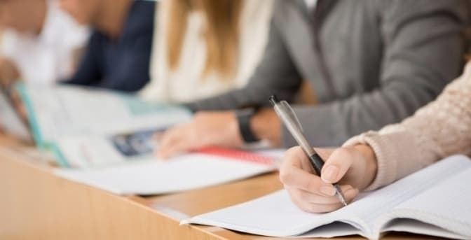 Відсьогодні абітурієнти складатимуть НМТ. Що робитимуть у разі тривоги