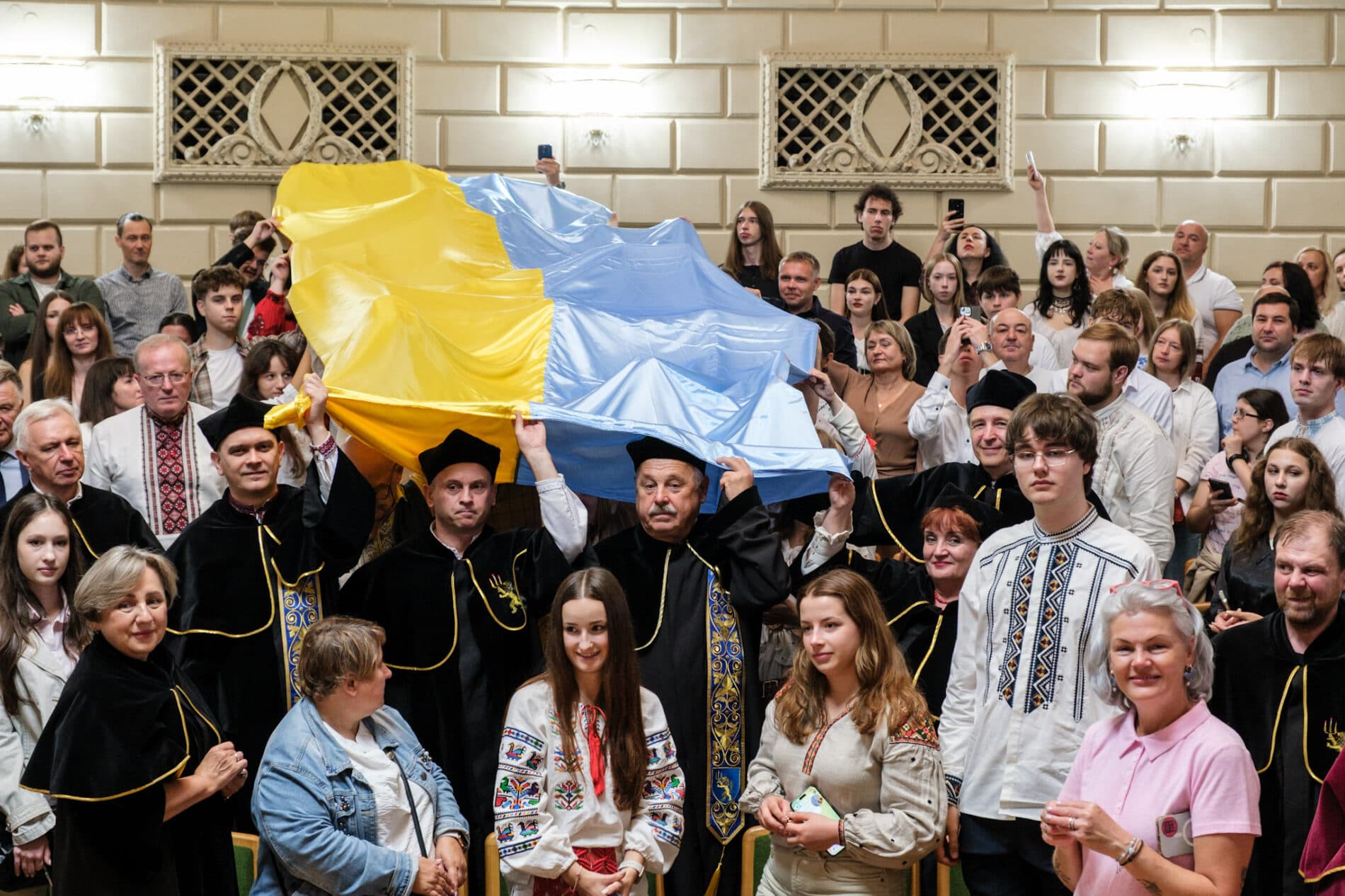 У львівських вишах відбулись урочистості з нагоди старту нового навчального року / фото ЛМР