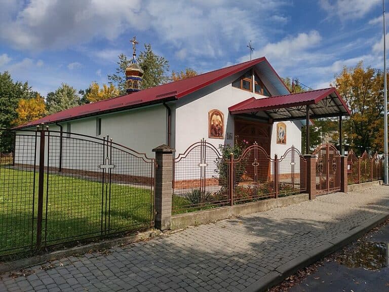 Храм Покрови Пресвятої Богородиці (Львівсько-Сокальської єпархії) ПЦУ (вул. Величковського, 50/13)