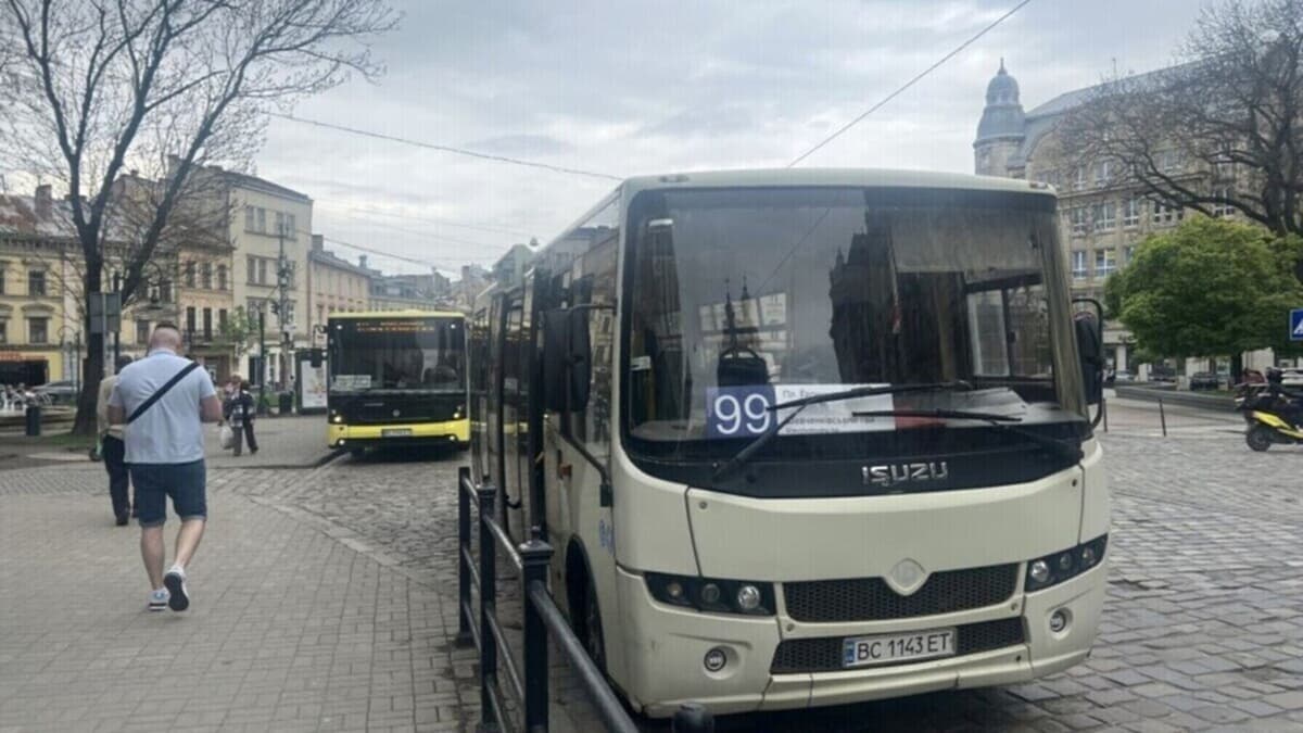 У вихідні до Шевченківського гаю у Львові знову курсуватиме автобус №99