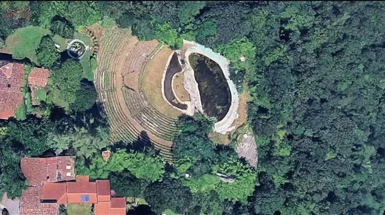 Амфітеатр, який збудував Франко Малоссо / фото: Google Maps