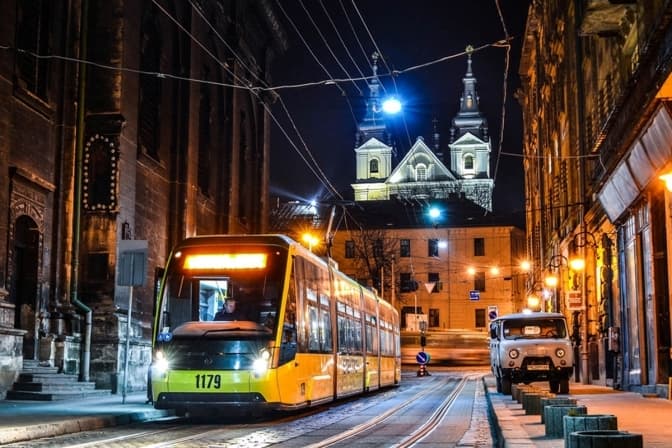 У львівських трамваях цьогоріч лунатимуть колядки? Оновлено