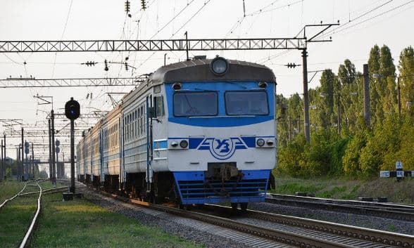 Львів’ян попереджають про зміни у розкладі приміських потягів