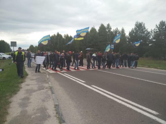 Шахтарі перекрили трасу Рава-Руська-Львів. Чи ускладнено рух. Доповнено