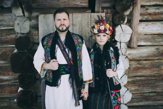 Чим відрізнялися різдвяні вишиванки від великодніх. Пояснення етнографки