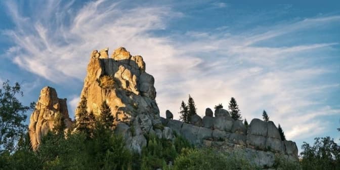 Куди поїхати на вихідні зі Львова. П’ять скельних комплексів