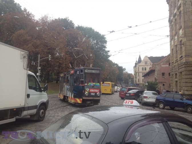 Рух у центрі Львова паралізовано через святкування Дня прапора. Фото