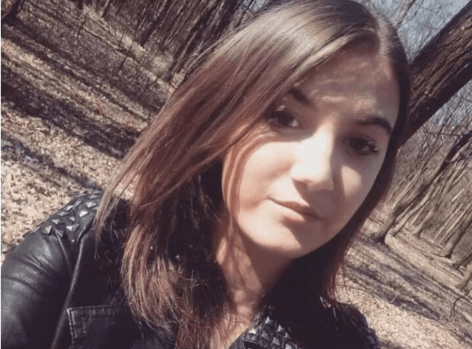У Львові розшукують 15-річну дівчину, яка зникла тиждень тому. Фото