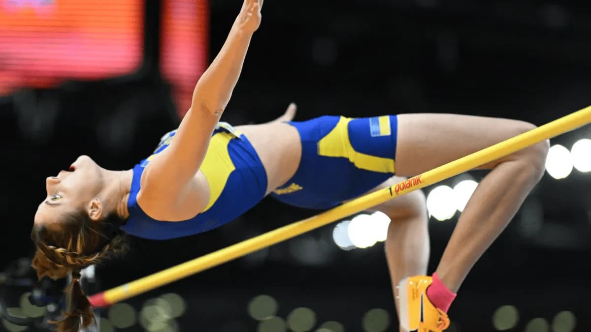 Українка Ярослава Магучіх стала першою абсолютною чемпіонкою світу в стрибках у висоту