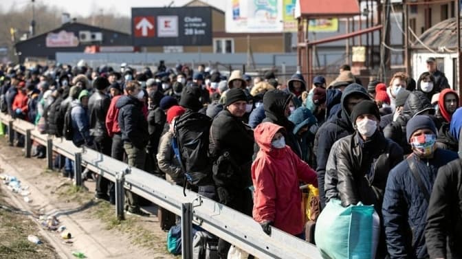 За кордоном на евакуацію чекають ще 11,5 тисяч українців