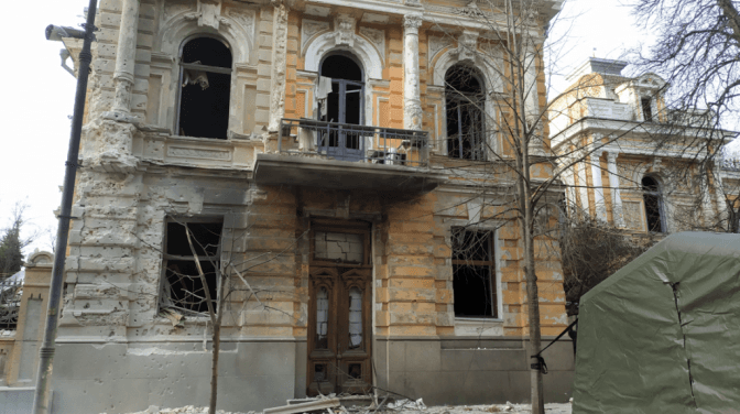 Мінкульт звернеться до ЮНЕСКО після пошкодження будівлі Спілки письменників України