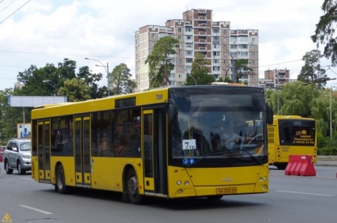 Від завтра на Подільському узвозі у Києві частково обмежать проїзд транспорту