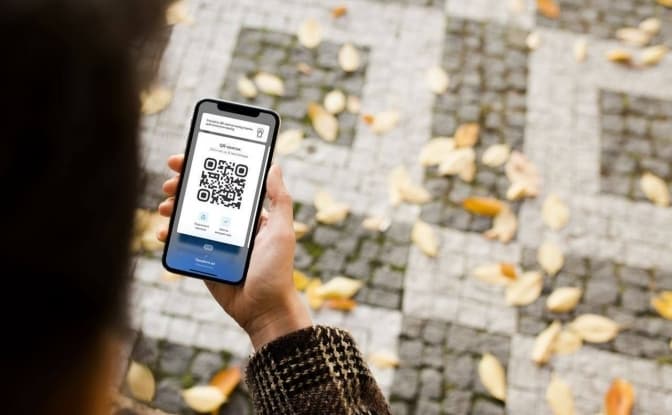 У транспорті Києва тимчасово не працюють QR-квитки
