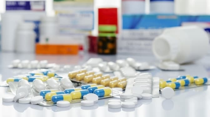 Чому з аптек та медзакладів зникли ліки для онкохворих. Пояснення МОЗ