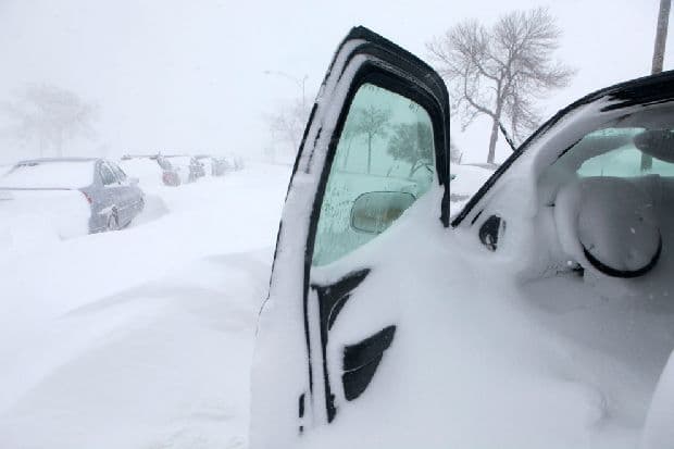 Водіїв просять не планувати далеких поїздок на цих вихідних