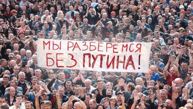 Новий штам коронавірусу та бойова готовність військ Білорусі на кордоні з НАТО. Головне за ніч і минулу добу