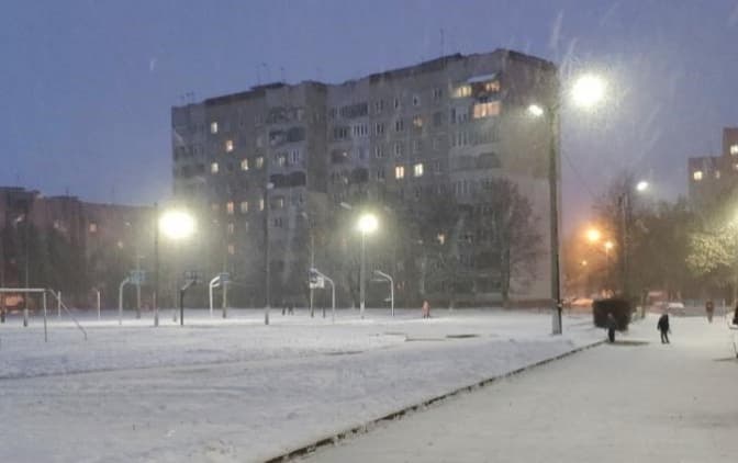 У Рясному та Рясному-2 встановили нове вуличне освітлення. Фото
