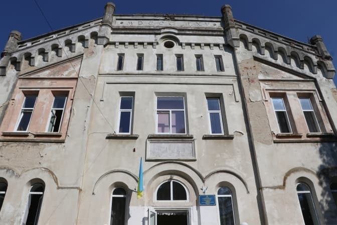 У приміщенні колишньої лікарні на Львівщині розмістять евакуйованих людей з психічними розладами