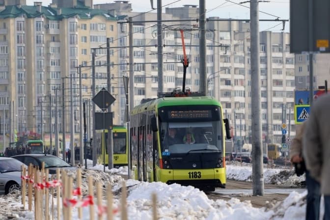 У Львівській мерії запевняють, що на дорогах курсує майже весь транспорт