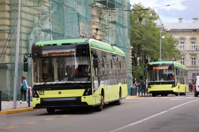 У Львові зросла вартість проїзних абонементів в електротранспорті